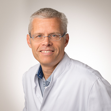12330-docteur-francois-luethi
