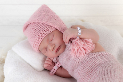 1676814300000-mila