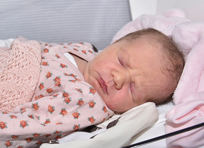 1718634540000-bella