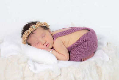 1745110440000-amelie-elina