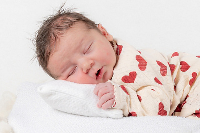 1747893720000-zoe-alea