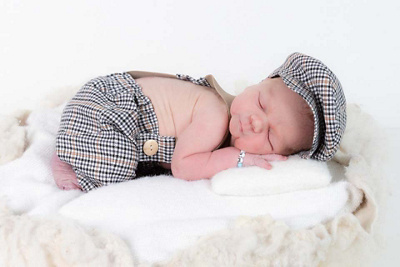 1750483800000-marlon