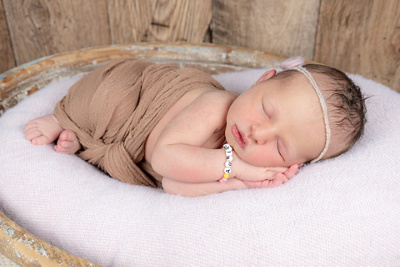 1751146020000-adriana-morena