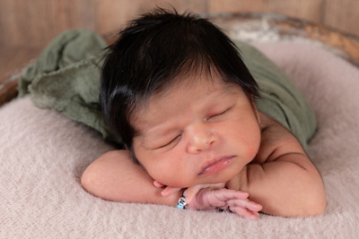 1755240660000-shayron