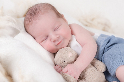 1756103880000-aurelio