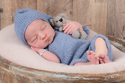 1758143460000-melik-ah