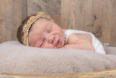 1759439220000-ariana