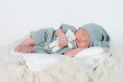 1761248460000-nelio-