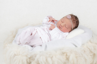 1761633600000-zoe-yana