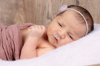 1762240200000-timnah-mae