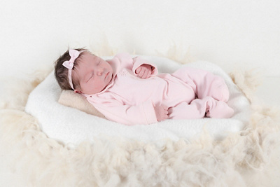 1762940160000-aurora