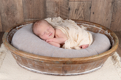 1763048940000-gina-mia-