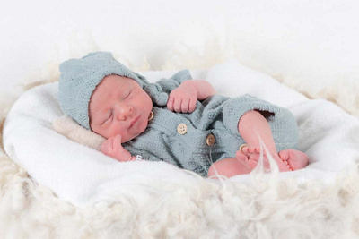 1763328720000-tobias