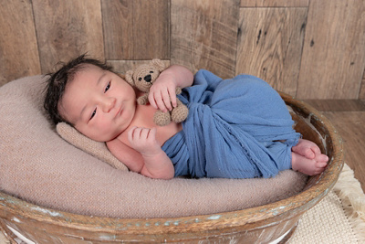 1765408440000-elyas-enzo