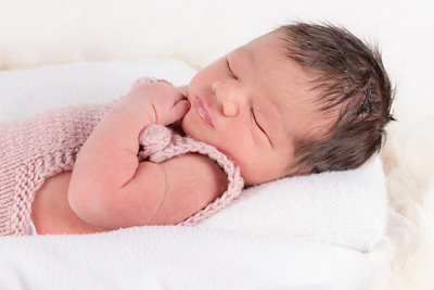 1765673460000-mathilda-liv