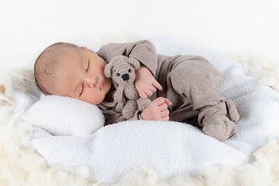 1774991940000-mara-naomi