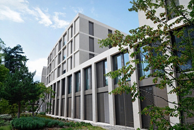 2.Outside building Beaupré