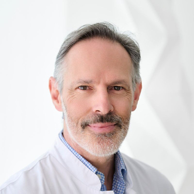 CRM portrait (800 x 800 px) - 1