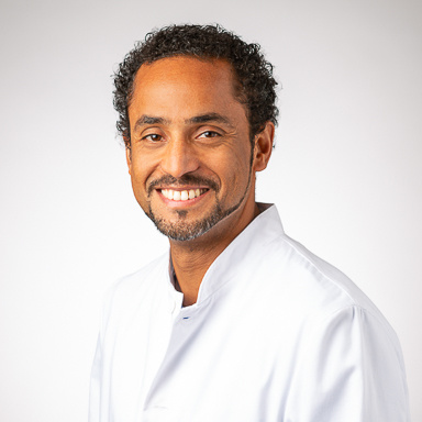 3719091-docteur-daniel-n-dele