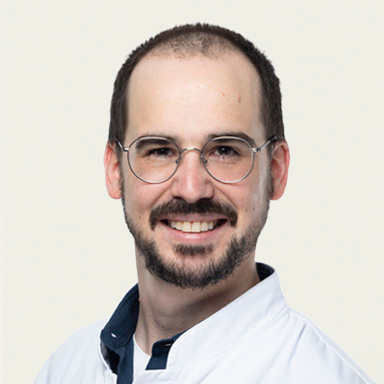 5002224-dr-med-jannick-schneuwly