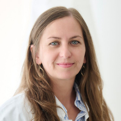 CRM portrait (800 x 800 px) - 1