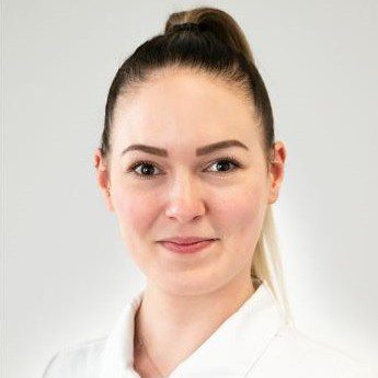 AA-Sabrina Wiemers-384x384