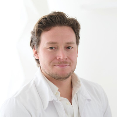 CRM portrait (800 x 800 px) - 2