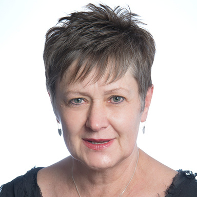 Dr Frieda Pienaar, Specialist Physician