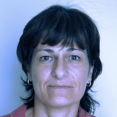 Dr Jo-Ann Vosloo