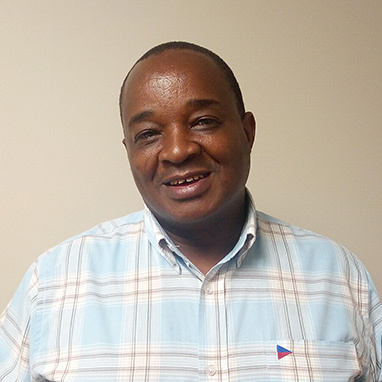Dr Motingoe