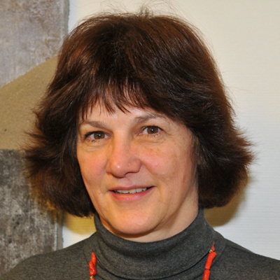 Dr._Gabriella_Pichert
