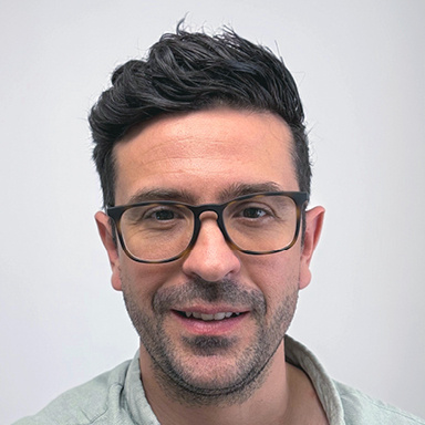 Dr Jonathan Oxley