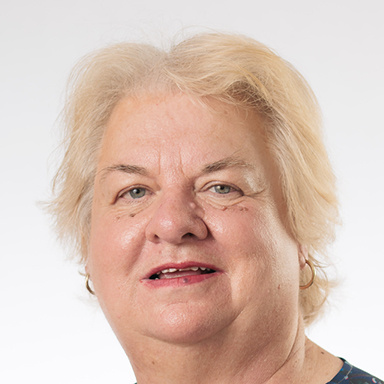 Dr Marietjie Theron