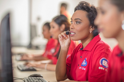 Emergency call taker talking