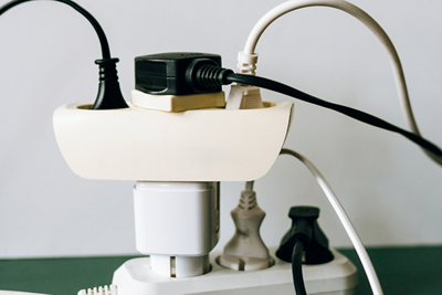 Electrocution- 1152 x 768 - 1