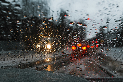 Driving safely in cold, wet weather 