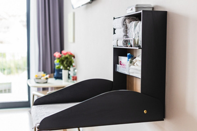 Klinik Aarau Wochenbettzimmer Wickeltisch