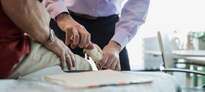 Knee replacement for patient with Lorian-Dwarfism