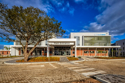 Mediclinic George hospital entrance