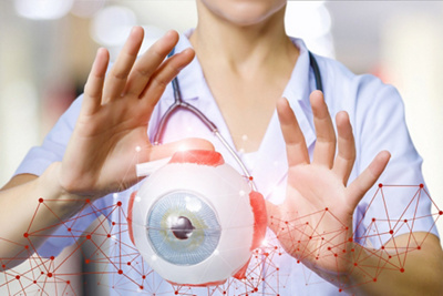 MC Jan Opthalmologist vs Optometrist_GettyImages-1148135992_resized