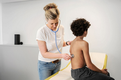 Kinder- und Jugendsportmedizin - Untersuchung