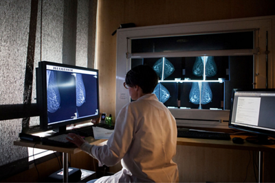 Mammograms- 1152 x 768 - 1
