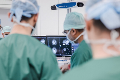 Equipe du service de neurochirurgie aux Grangettes