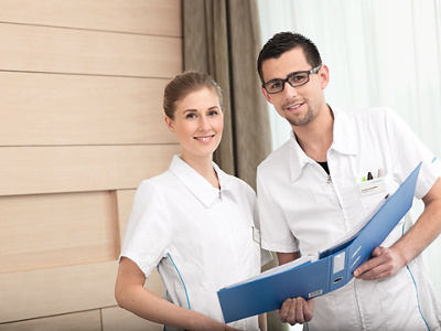 Pflege Bild Mann Frau