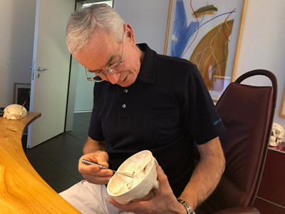 Prof. Dr. Dr. Beat Hammer