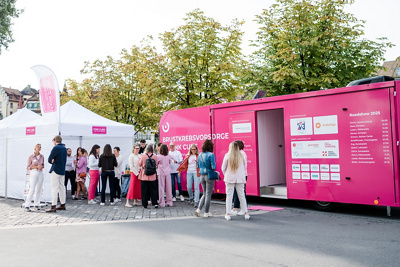 ST_PinkCube Roadshow