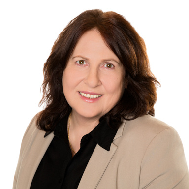 Portrait von Petra Schöpfer