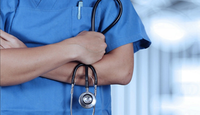 Slider_innere_Medizin_Arzt_Stethoskop