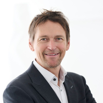 CRM portrait (800 x 800 px) - 1