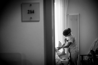 clinique-la-colline-photo-exposition-infirmière-3